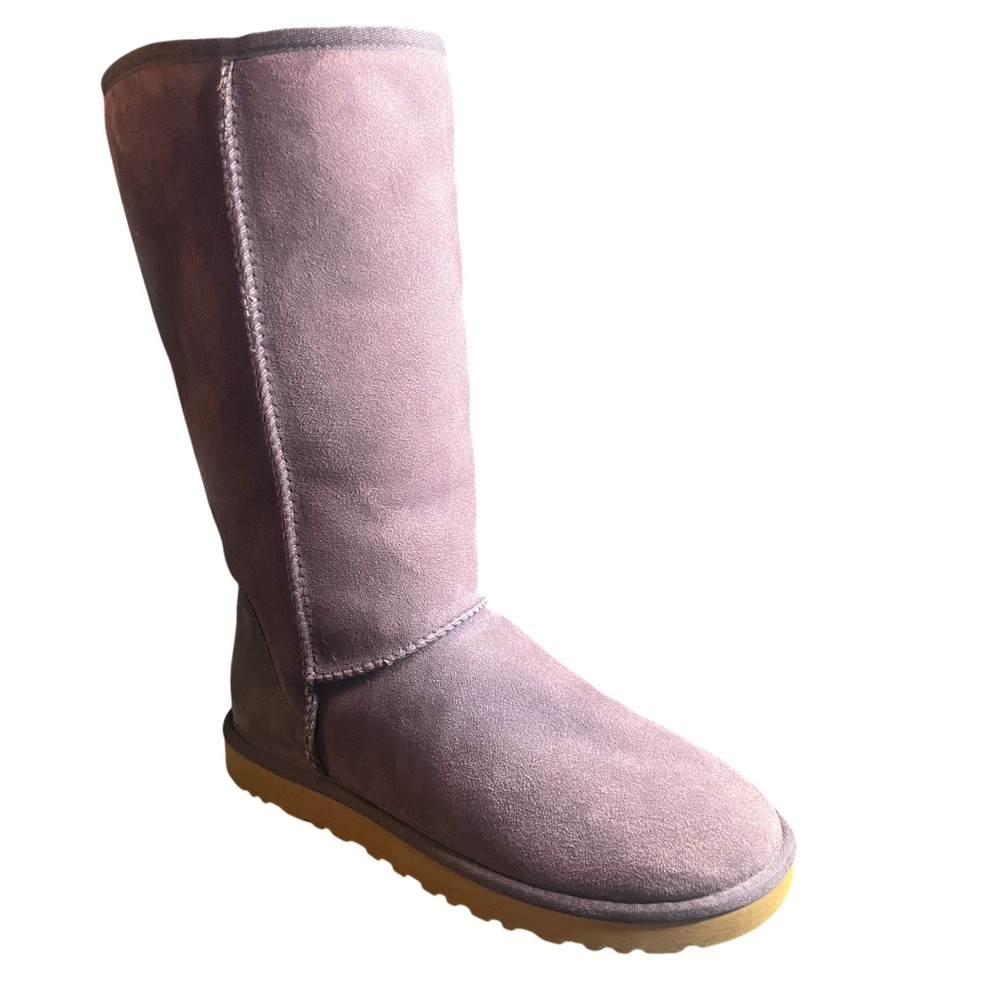 UGG Australia Classic Tall 5815 Purple Sheepskin Suede Boots Women's Size 8